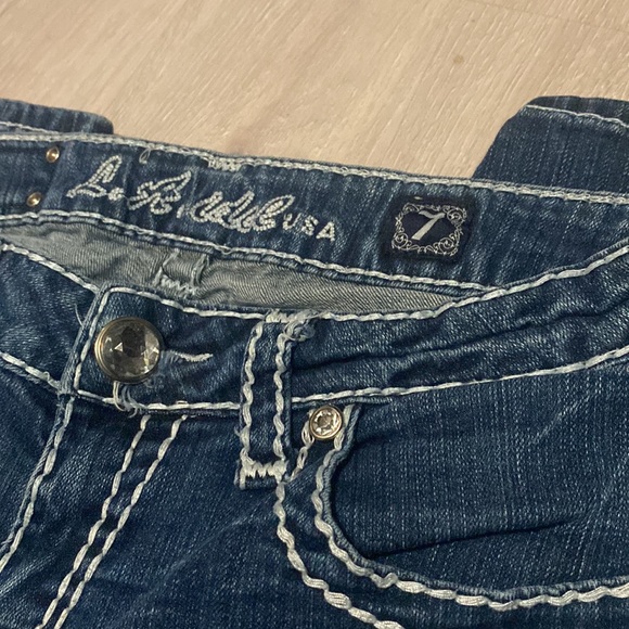 L.A. Idol capris - Picture 2 of 5